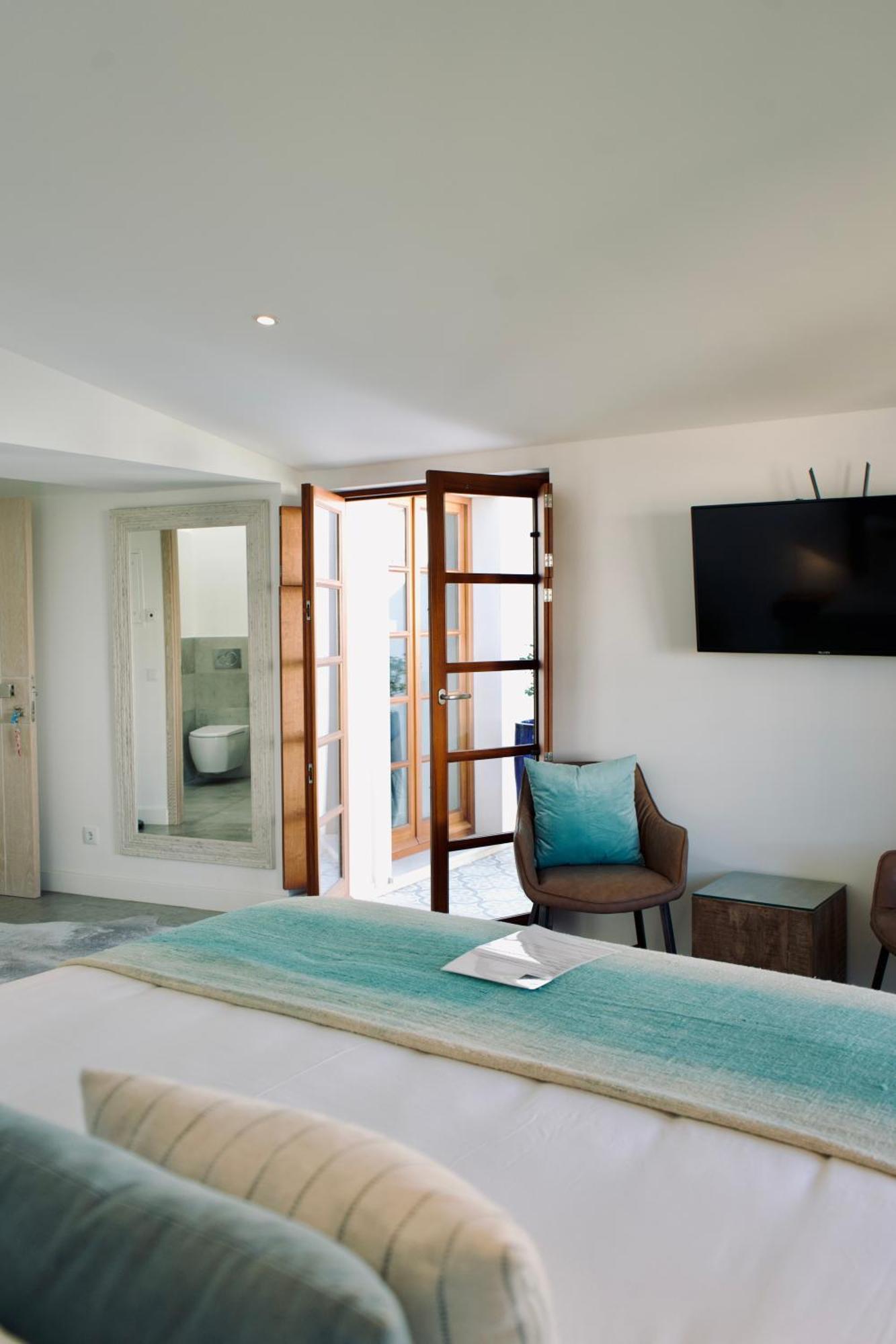 Eleven, Boutique Luxury House & Garden Bed & Breakfast Boliqueime