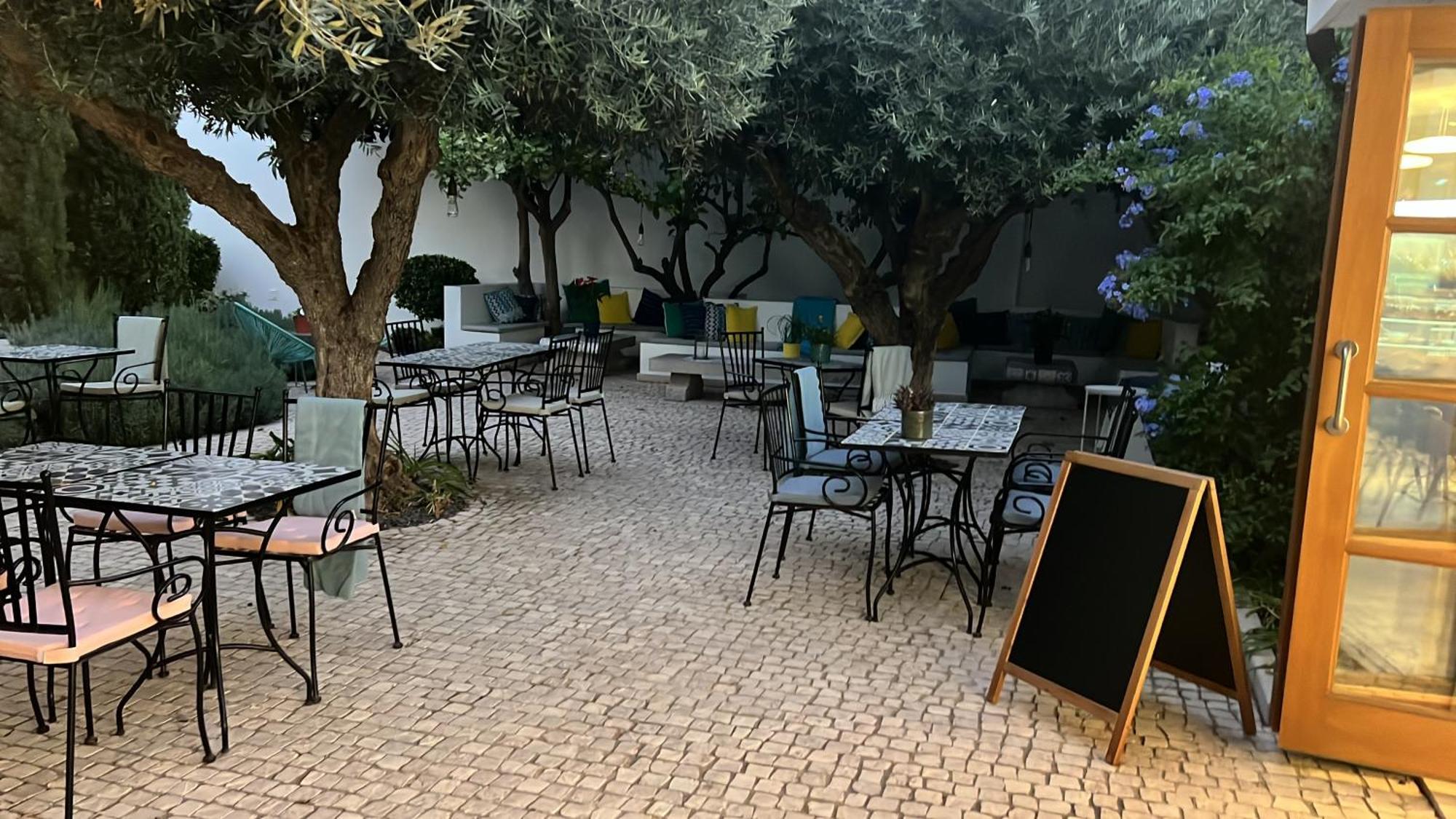 Eleven, Boutique Luxury House & Garden *